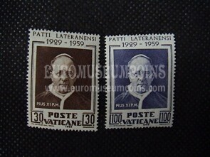 1959 30° Anniversario Patti Lateranensi 2 francobolli Vaticano